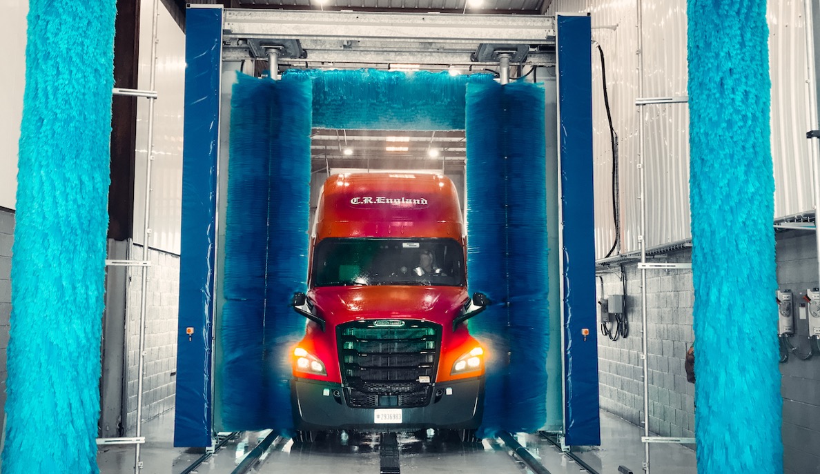HYBRID Drive-Through Vehicle Wash System